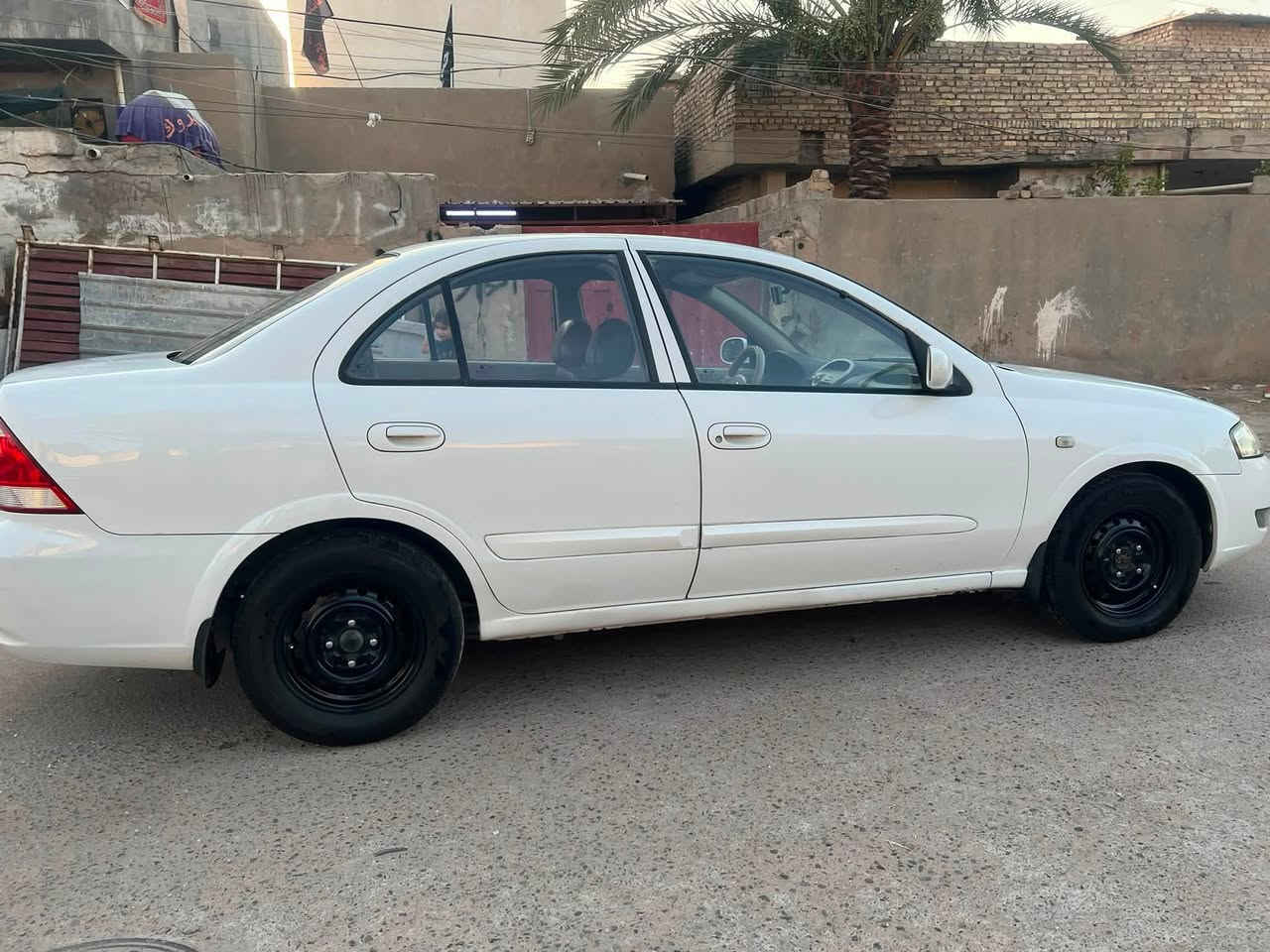 نيسان سني موديل 2009 

سياره حلوه ونضيفه 

‏باسمي سنويه 2028
رقم بغداد 
‏ تبريد والتدفئة فول ￼￼

سعر 93 وبيها مجال بسيط ￼
 
العنوان بغداد 
￼
‏الاستفسار الأكثر اتصال على الرقم ***********￼￼
