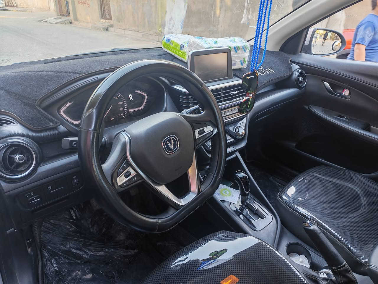 شانجان L7/24 داخله بل ضمان ماشيه 21 السعر 10،000$ إب اسمي رقم بغداد الاتصال علئ الرقم ***********
