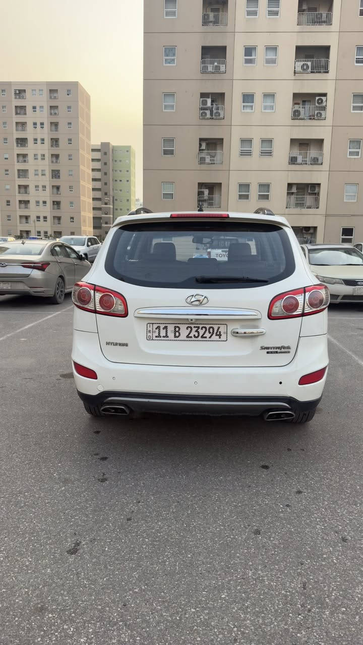 السلام عليكم سنتافيا ١٢ خليجي فول مواصفات السونار مرفق بالمنشور السعر ١٥٥ وبيها مجال هزة جديدة وسنوية ٣١ للاستفسار 
***********الرقم بيه واتساب
