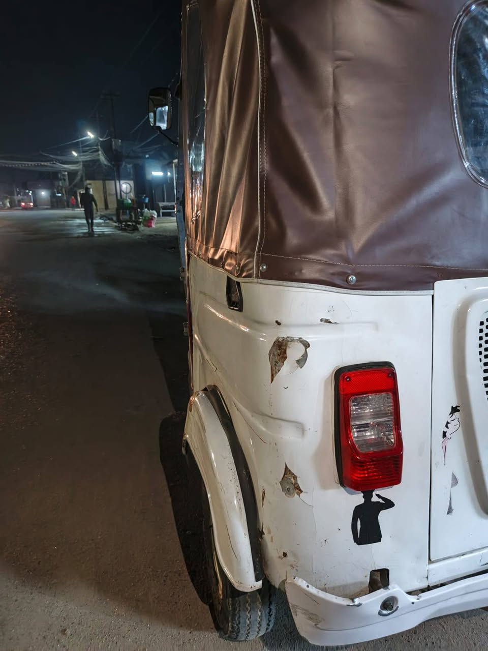 سلام عليكم موديل ٢١ شهر ١٢ يوم ٢ رقم وسنويه نكليزي تحويل شوكت متريد بيها ضربات موضحه يراده ترتيب بيها مكينه تخبل زيرو بس لكشر بي ضربات سعرها ٦٢٥٠ وبيها مجال قليل كلش حق جيه مكاني بغداد سبع قصور ***********
