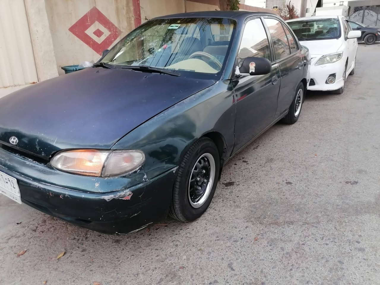 هيونداي أكسنت 1996 (اخضر) - رقم كركوك مشروع وطني
التفاصيل:
للبيع سيارة هيونداي أكسنت موديل 1996، محرك وكير بحالة جيدة. السيارة عملية جداً ومناسبة جداً لأصحاب المندوبية والتوصيل أو للاستخدام الشخصي.
✅ الرقم: كركوك - مشروع وطني (ألماني).
✅ الملكية: السنوية باسمي، شرط التحويل او وكالة.
✅ الحالة: السيارة نظيفة وتتحمل شغل وكرف، حمالة شيلة.
✅ الموقع: السيارة حالياً في أربيل.
السعر: [33 ورقة] وبيه مجال بسيط للشراي الطيب.
للتواصل والاستفسار: [***********]
