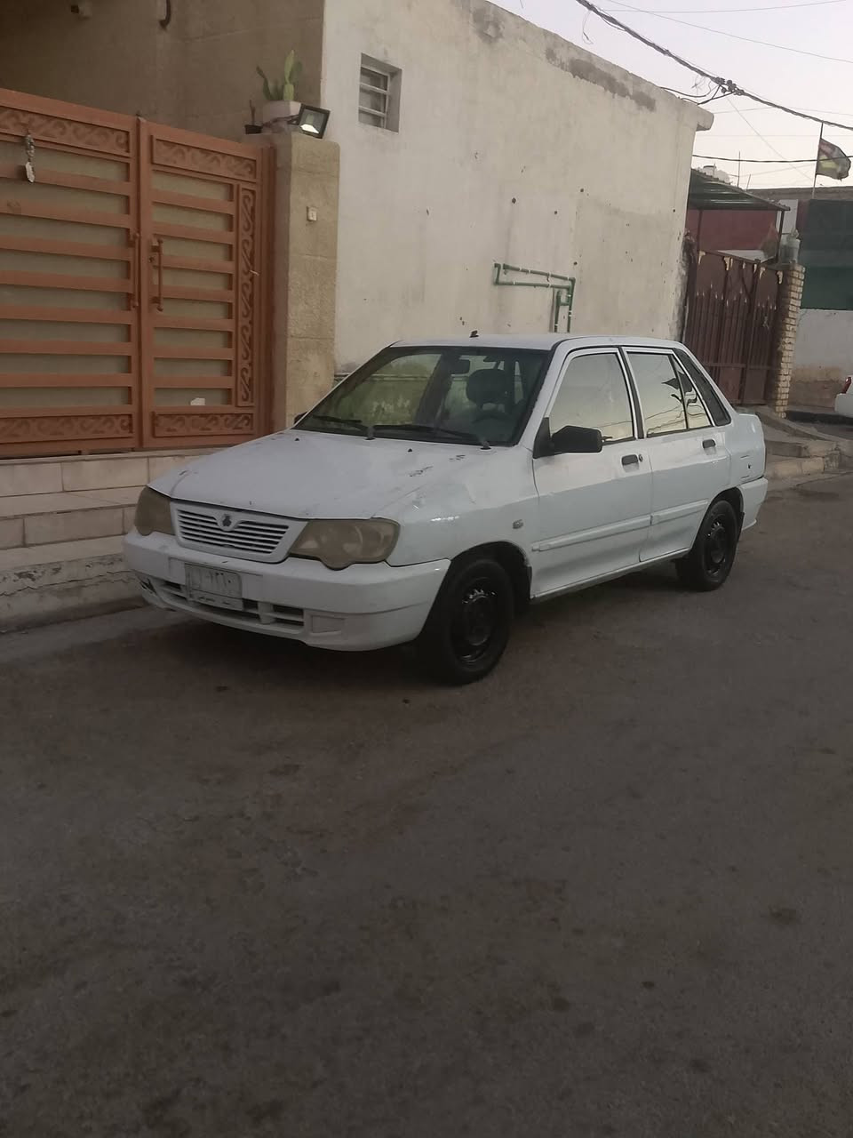 سلام عليكم سياره سايبه منغولي سياره حلوه مرتبه جاهزه تحويل ثاني يوم لا غرامات ولا هيئة تبريد كله شغال رقمهه خصوصي مكانه كوت شراي يراسلني بي خير ويدلل سعر 22 بي مجال ***********
