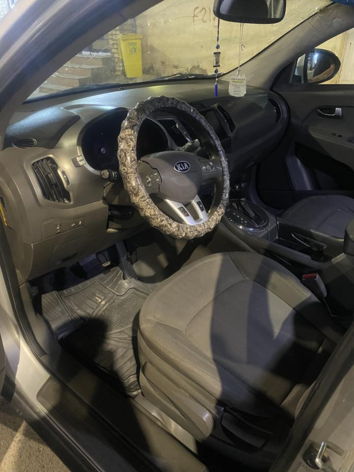 السلام عليكم سبورتج 2012 امريكي مكينه 2400 دوش رقم بغداد. ب اسمي بيه بنيد صبغ وخشوم جاملغات باقي سياره مكفوله مكانه كوت قضاء الحي السعر 115 ‭0781 389 5022‬
