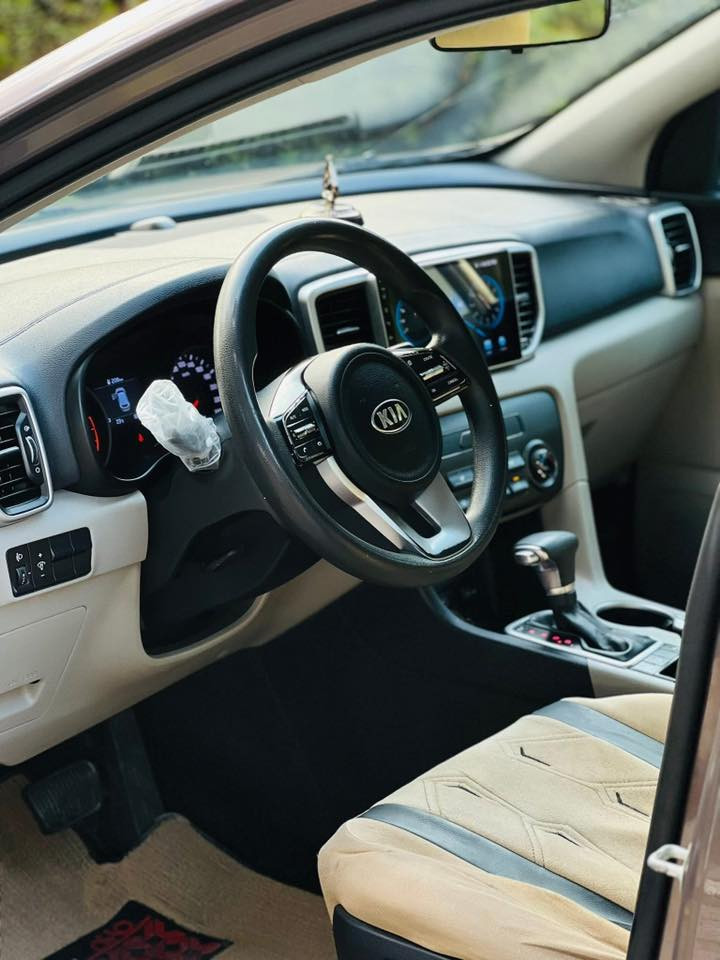 سبورتج 2021 خليجية مكفولة رقم بغداد بسمي 

عارضها100$وعشره وبيها مجال 

مكانيبصره 
***********9 السونار مع المنشور

كفالة خليجية لا حادث ولا صبغ ولا فتح ولا تبديل

مواصفات معروفة 
مكينة 2000 دوش مكفولة
كشنات مخمل 
شاشة  + بلوتوث 
تحكمات استيرن كل الجهات 
تحديد المسار
تبريد قطعتين 
حساسات خلفية 
مانع تزحلق
مثبت سرعة
اربع انظمة للقياده  عادي + اقتصادي + eco
حاكية موبايل

سيارة كلش نضيفة وجديدة وجاهزة من كلشي
