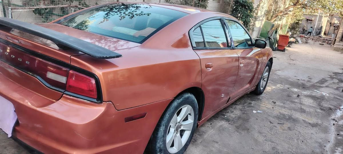 جارجر أدوات حاويه موديل ٢٠١١ مشمشي اللون متومه رقم انجليزي المكينه والكير جدد السعر ٦٠ ورقه وبيها مجال مكان البصره استفسار على الرقم *********** البصرة, العراق
