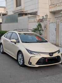 كورولا هايبرد • ٢٠٢٥ • ٨٤٠٠٠ كم