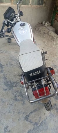 للبيع سعر ٢٥٠ كلك  يردله ترتيب نكره  كهربائية كله تشتغل تاكير كله شراي...