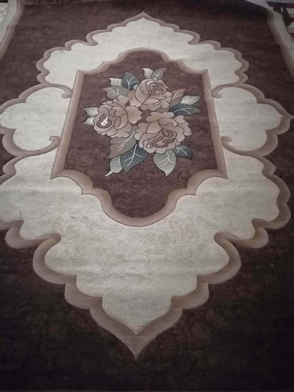 محفوره للبيع 
نظافه%100
الحجم٣×٤
سعر 55
للتواصل ***********
