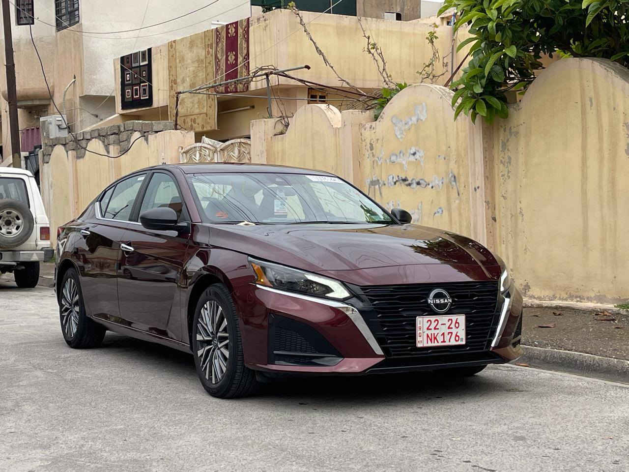 Nissan altima sv 2025
مواصفات sv المعروفه 
9000 mi
كلين بدون صبغ تعديل بارد شبر بالصندوك 
رقم الشاصي مرفق 
مكان السياره الموصل 
بدون اخراجيه 
كاتي تترقم اربيل دهوك سليمانيه 
للتواصل ***********
