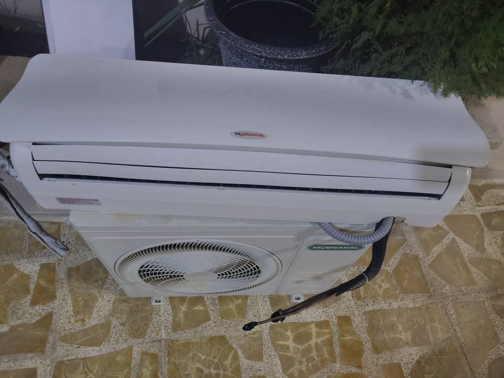 سبلت للبيع النوع جنرال ام واي حجم طنين فول نظاافة وشررط شغال كلو اسبوع ضمان بعد الشد...بارد ثلج وتدفئة فول..
ألسعر راسلوني خاص او اكون اسفل ألمنشور مكتوب مراسلة موصل, نينوى


**إذا كنت صاحب هذا الإعلان وتريد حذفه لأي سبب، رجاءا أرسل رسالة إلى الدعم الفني**