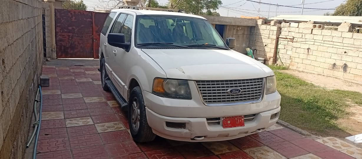 سلام عليكم سياره فورت اكس عالي موديل 2005 سياره نضيفه مصبوغه جماليه فقط رقم صلاحالدين صدامي صاحبها موجود يمي. 
بيها مكينه محور مال ملكه (3000)
سياره كلها نضيفه صدر معا تايرات نضافتهن (75)
والستفسار على هاذا رقم او واتساب ***********
سعر سياره وقابل لتوافض 63
