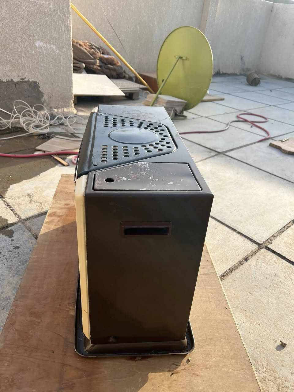 للبيع صوبة عشتار باب اول جديدة شغالة مابيها اي ضرر صوبة اتخبل مال اهلنة رايدها 150 الف مكاني بغداد الغزالية ***********
