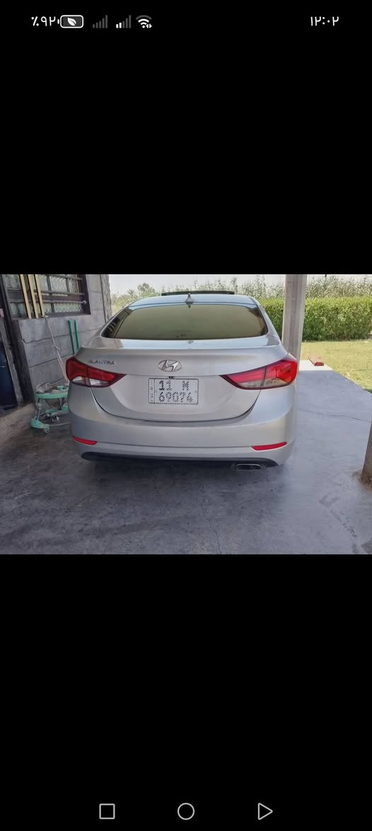 السلام عليكم مضلع للبيع موديل 16 بيها ثلاث قطع بدون دواخل والسعر 108 وبيها مجال*********** نتصل وتدلل
