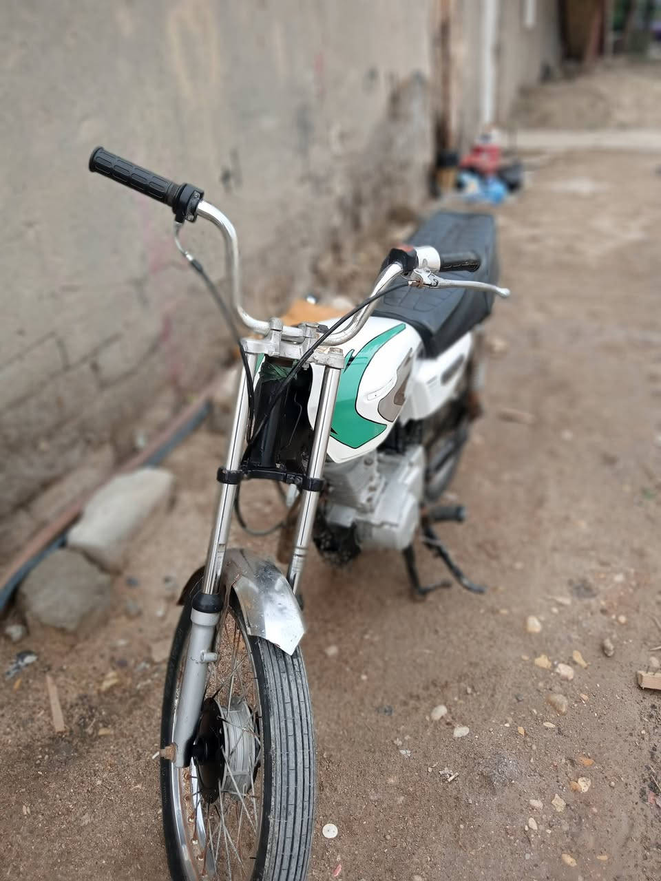 دراجه. نامه للبيع كلك بدون اوراق مكفوله من السرقه السعر 450 دراجه حلوه ونضيفه مكاني  ناصريه حي صناعي قرب معمل الغاز


**إذا كنت صاحب هذا الإعلان وتريد حذفه لأي سبب، رجاءا أرسل رسالة إلى الدعم الفني**