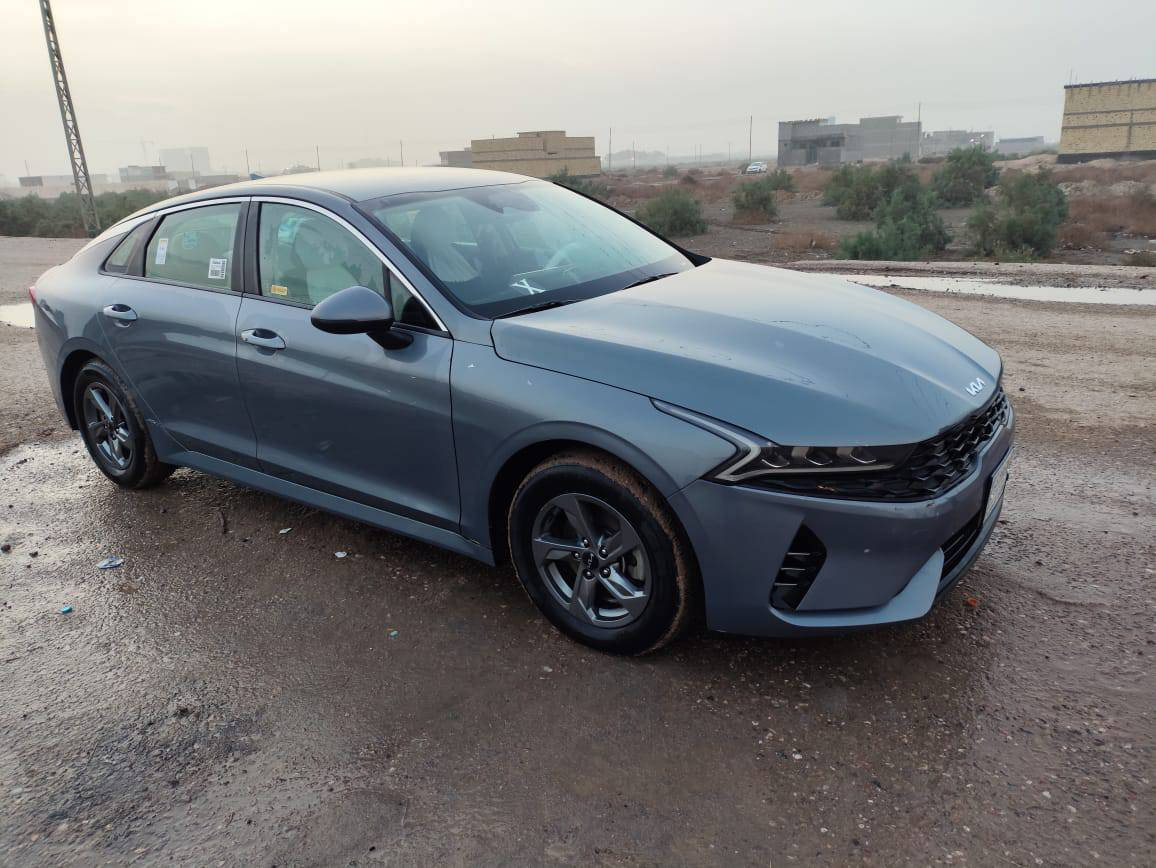 كي فايف وارد امريكي مكينه 1600 تيربو 2022 بصره حره تحويل بيع ومراوس العنوان بصره شط العرب سياره حادثها خفيف سعر 160.    ***********
