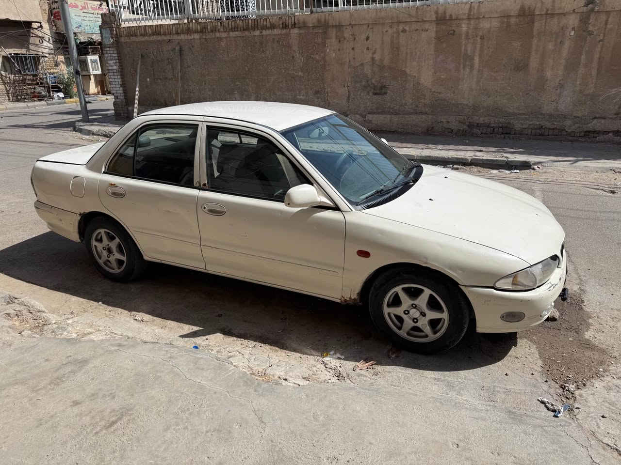 بروتون 2004 كير اوتماتيك السياره بسمي السياره تبريد المكينه الكير نضيفات الكهربائيات كلها شغاله الصدر نص عمر بيها كم طخه وشويه 38 ورقه بيها مجال مكاني بغداد العلاوي *********** بغداد, العراق
