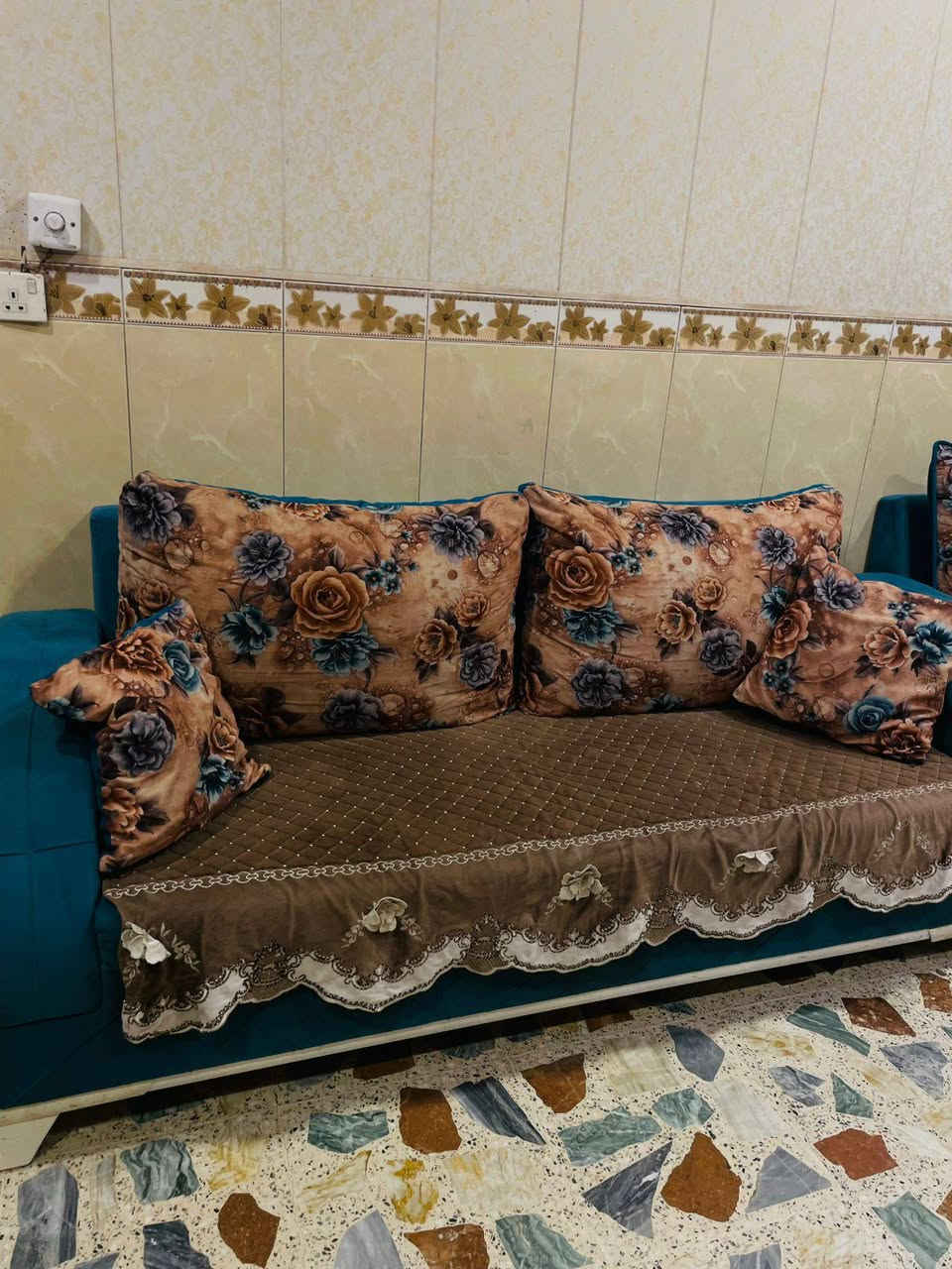 السلام عليكم تخم 16مقعد سعر 250 الف لبيع مستعجل


**إذا كنت صاحب هذا الإعلان وتريد حذفه لأي سبب، رجاءا أرسل رسالة إلى الدعم الفني**