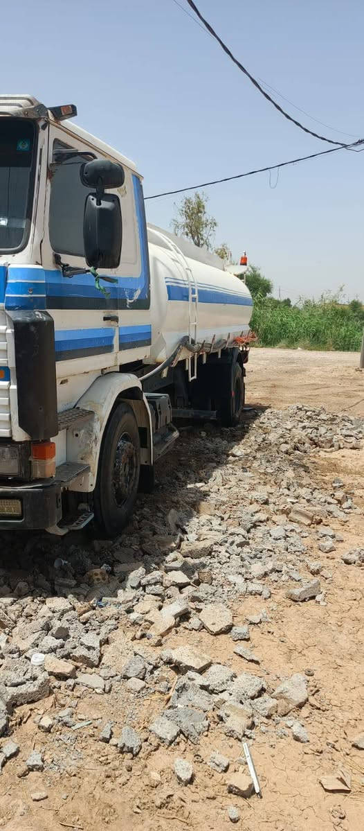 سلام عليكم تنكر البيع موديل 91بل سنويه حوضيت ماء مكفول كفاله عامه جاهزه العمل رقم نكليزي سياره جاهزه السعر 175وبيه مجال المكان بغداد رقم الهاتف ***********
