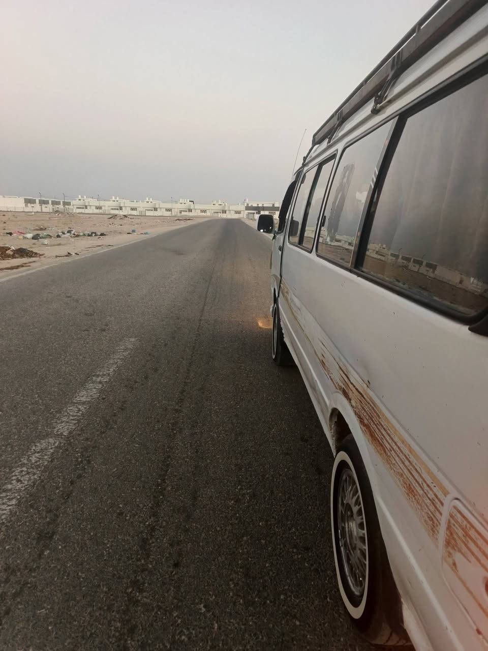 للبيع فتون ٢٠٠٩ رقم بغداد نكليزي مداور مباشر رقم شاصي شعار بل تكمه سياره جاهزه خير من الله كبل للشارع تخم تاير حداديه جديده النجف خان النص للاستفسار الاتصال ***********

