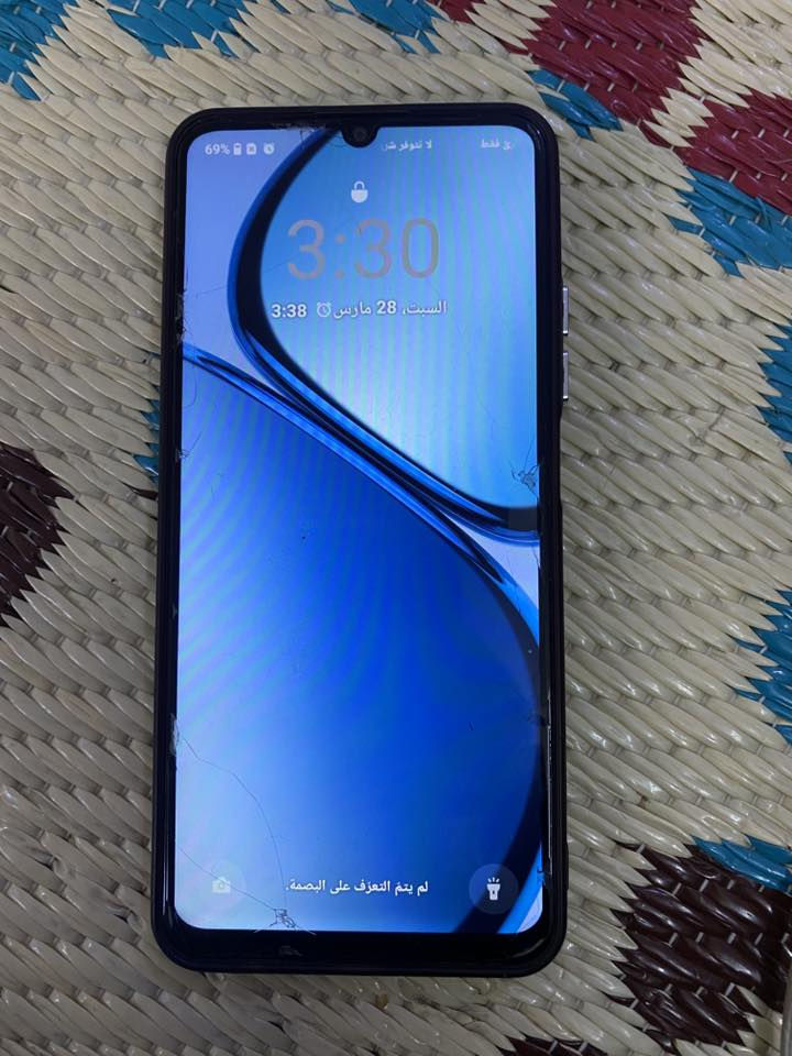 جهاز ريلمي نضيف ذاكره 128 مكاني شعب ***********
