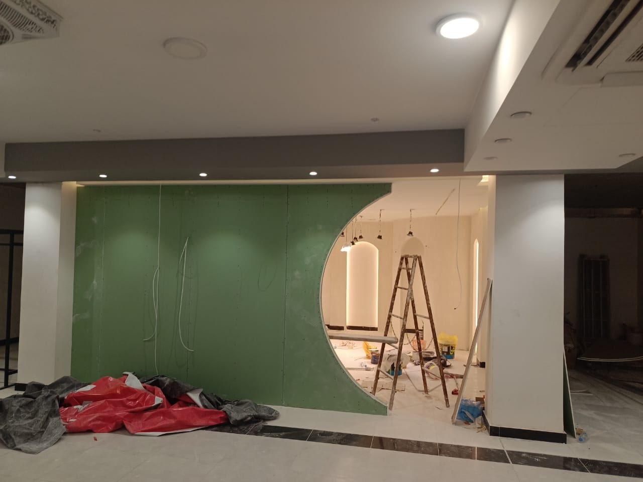 احد اعمالنا في المنصور. شغل درجه اولى نظام شبكه  حديد كادر سوري وعراقي اسعار مناسبه الي عنده عمل يتفضل خاص بي خير ويدلل


**إذا كنت صاحب هذا الإعلان وتريد حذفه لأي سبب، رجاءا أرسل رسالة إلى الدعم الفني**