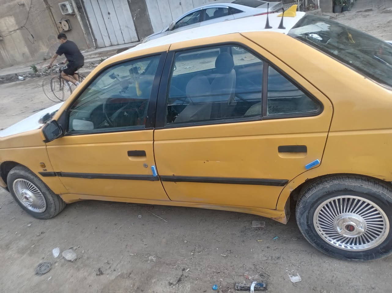 بيجو 2011 جاهزه كامله من كل شيء مصفره هيئه وغرامات مكان الاسكان  ***********
