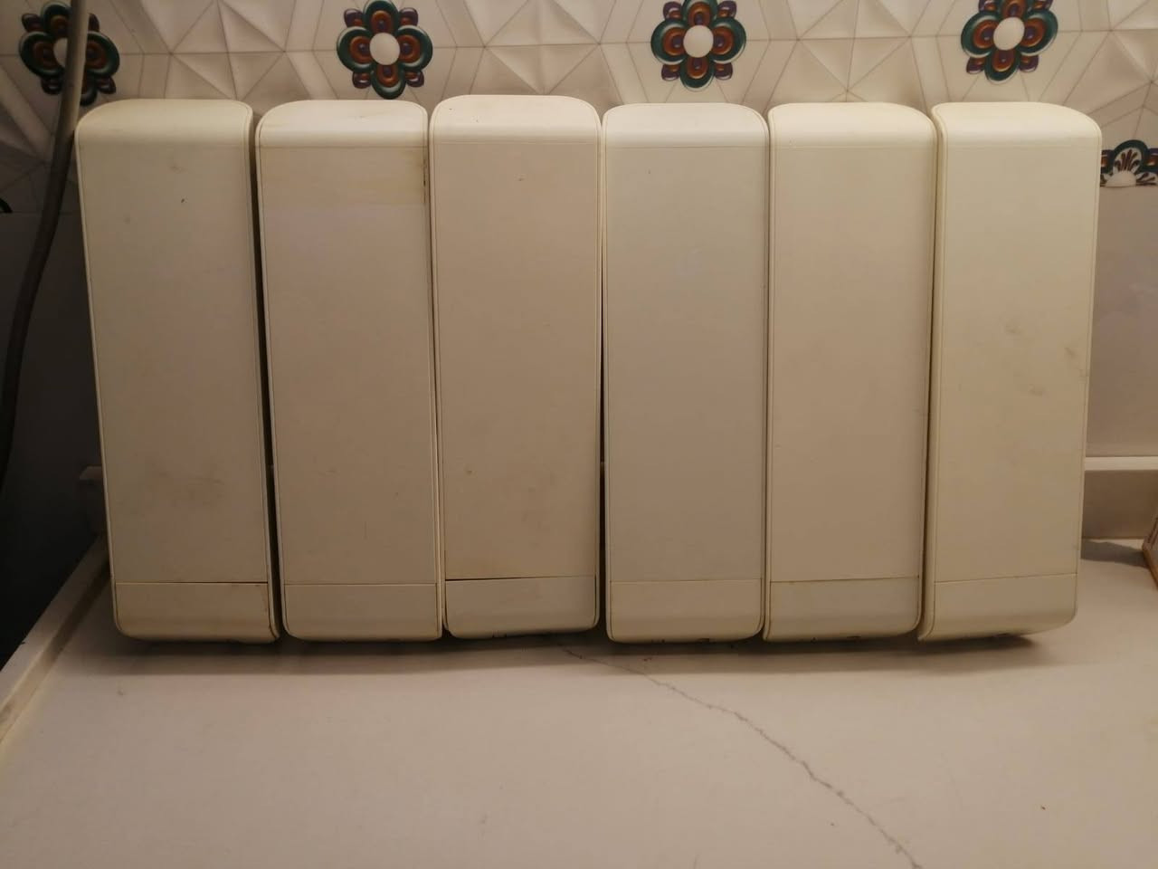 بطاريه. 170 امبير ضمان استخدام جدا قليل

اومني 2.4 حجم كبير يستخدم للبث M2 نانو ستيشن او بور بيم M2 

سيار راك جديد بالكارتون

M5  ستيشن XW قطعتين

عاكس مكزما مايكروتك

عاكس مكزما 900

912 6g قطع جدا جديده
زوجين 

بور بيم  عدد قطع نضيفه جدا

لايت بيم زوج نضيف جدا

 CRC326. نضيف جدا
1016 نضيف جدا 

4011 نضيف جدا
 

سويج 1036 بلاص جديد بالكارتون

2011 شاشه

سويج سسكو 29650

سكتر  زاويه 120  عدد 12 قطعه مع اسميات 

سكتر مع 912 عدد  

5g 912

دش 30 زوج

انتي نويز 26

انتي نويز 23

 راك   6 مع  ڤان سيار مع باج بنل

متوفر توصيل لكل محافظات العراق
***********

ضمان فحص وتشغيل

متوفر اتصال او وتساب
