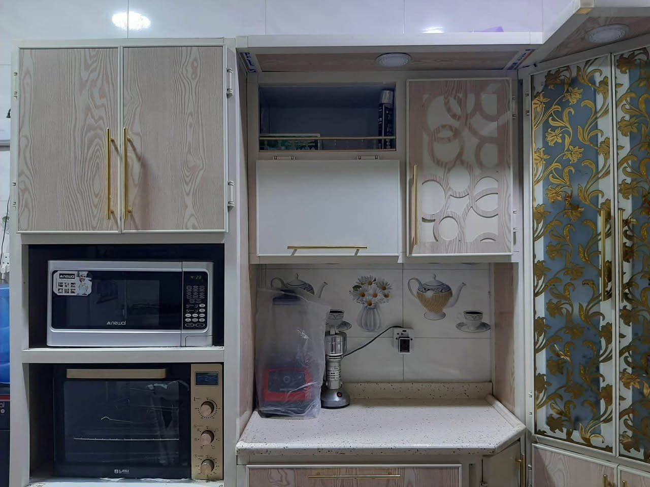 كاونتر للبيع السعر 750 وبي مجال العنوان ابي الخصيب باب سليمان 

‭0770 652 3354‬ البصرة, العراق
