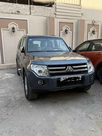 باجيرو GLS • ٢٠٠٨ • ٣٨٠٠