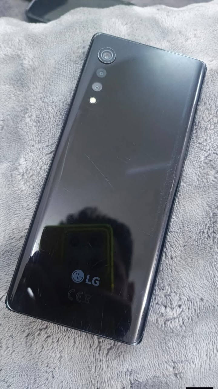 جهاز LG Vilvet جهاز العملاق وشركه LGمعروفه شاشه سوبر امولد ايدج منحنيه بصمه ليزريه بل شاشه بوبجي 60 فريم بطاريته عملاقه 5000 ملي امبير دبل سيم كارت جهاز فلاك شب كانرات غوول زلال نيكون رام 12 جهاز للبيع او مراوس حسب القناعه سعره ٢٢٠ بي مجال بسيط للشرايه


**إذا كنت صاحب هذا الإعلان وتريد حذفه لأي سبب، رجاءا أرسل رسالة إلى الدعم الفني**