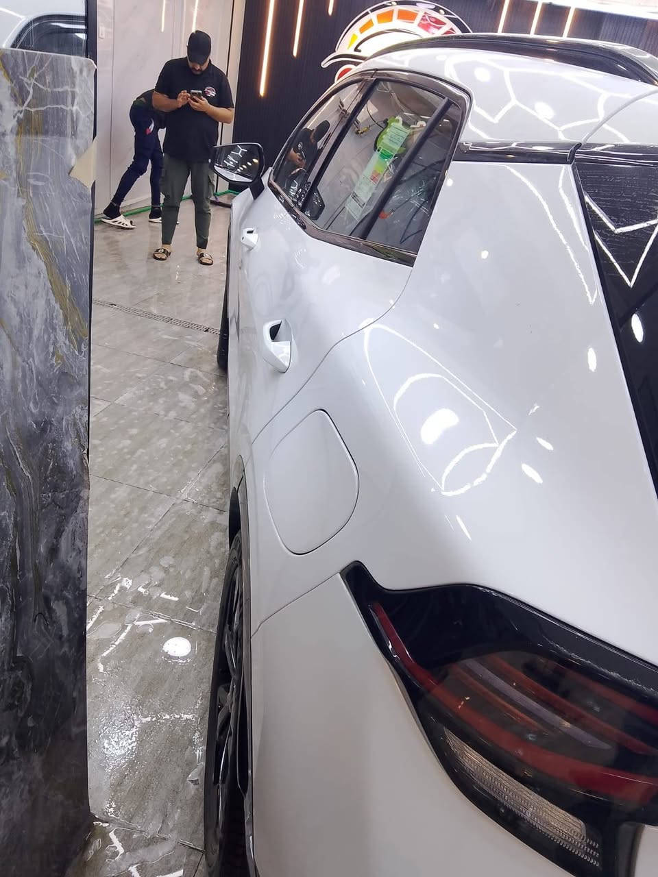 سيارة سبورتج موديل ٢٠٢٥ زيرو ماشية ٢٤٠ كم فقط مواصفات كاملة بستثناء البنوراما بغداد ...
مغلفة PPF جديدة لوك مكفوله من الدعامية للدعامية صاحبها بغداد البياع
السعر قفل ٣٧،٥٠٠،٠٠٠ سبعة وثلايثين مليون وخمسة مائة الف دينار عراقي
للتواصل لليشتري فقط 
***********
