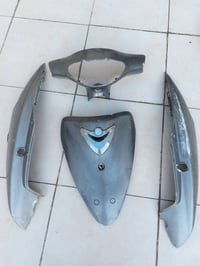 متوفر عندي ادوات دراجة ماكس منغولي  كفرات رصاصي ب7 الاف وويل ب 3 ضفيره...