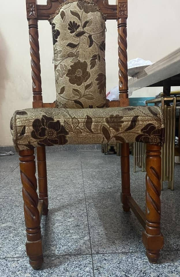 للبيع كلهن 150ميز و8كراسي تخم 10مقاعد محتاجين غسل ***********
