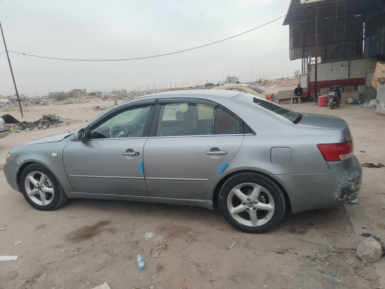 سيارة 🚗 سوناتا امريكي موديل 6 مكينة 6
كاملة جاهزة من كل شي  صبغ عام جمالية السعر 90وبيه مجال حك الجيه هاذه رقمي ***********
