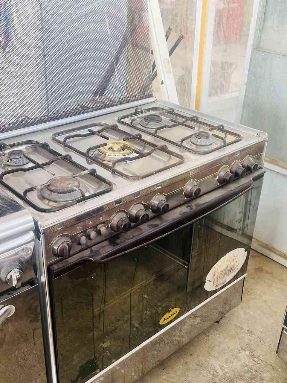 طباخات مصري جميع الاحجام
كاونترات المنيوم احطاطه 
باسكلات باله ياباني جميع الاحجام 
سنكات مرمر جديد  غير مستخدم 
غسالات هيتاشي ياباني الاصلي 
ديوان (10)مقعد و(20) مقعد 
تخم تركي (10) مقاعد احطاطه
كرسي مكتب دوار 
صوبات جميع الاحجام 
ثلاجات جميع الاحجام 
جربايه طفل نفر احطاطه 
معرض ومزاد البيت 
دلي عباس/العبور قرب جسر الشيخ حسن 
***********
