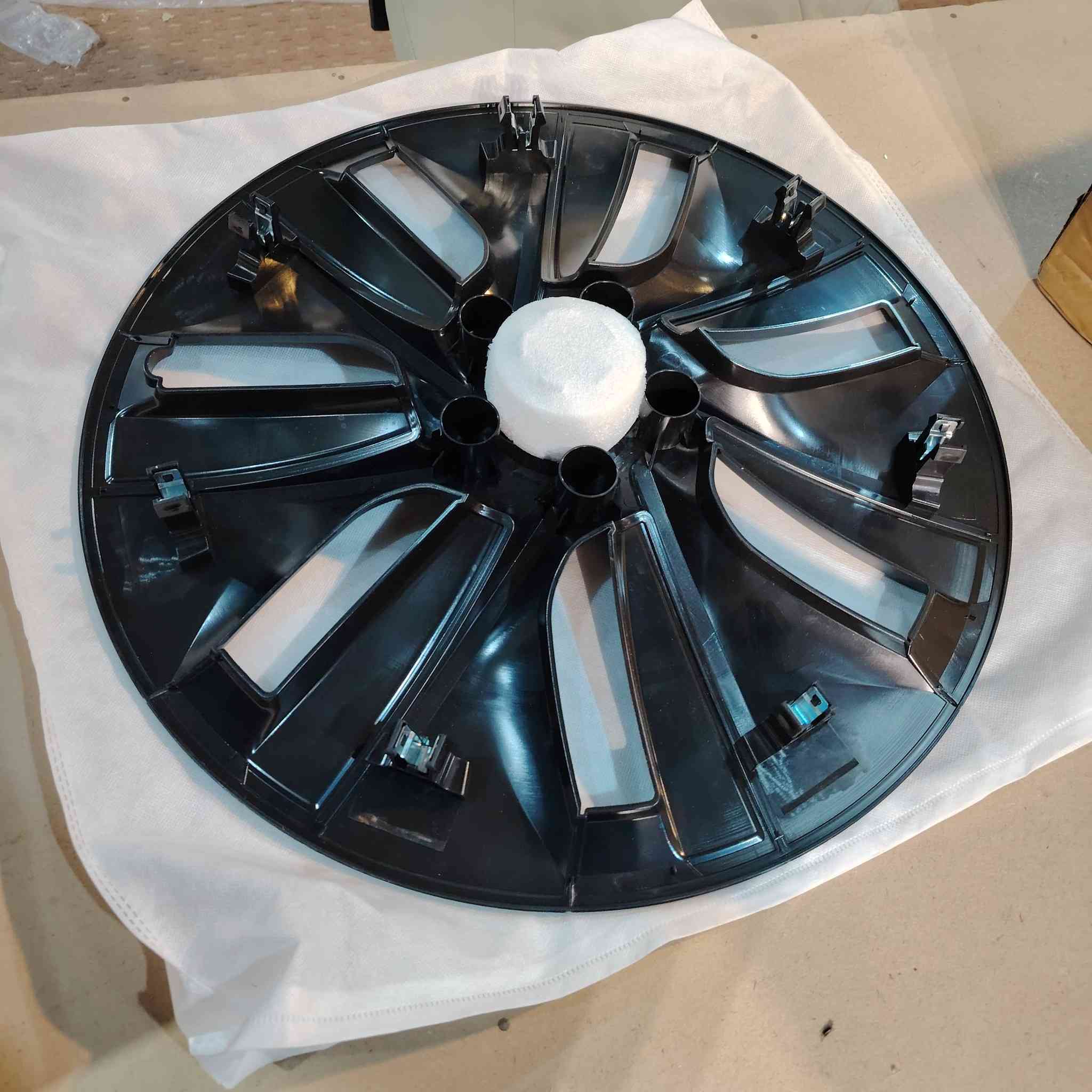 كبات سيارة تيسلا 
السلام عليكم كبات سيارة تيسلا بهذا الشكل للبيع


**إذا كنت صاحب هذا الإعلان وتريد حذفه لأي سبب، رجاءا أرسل رسالة إلى الدعم الفني**