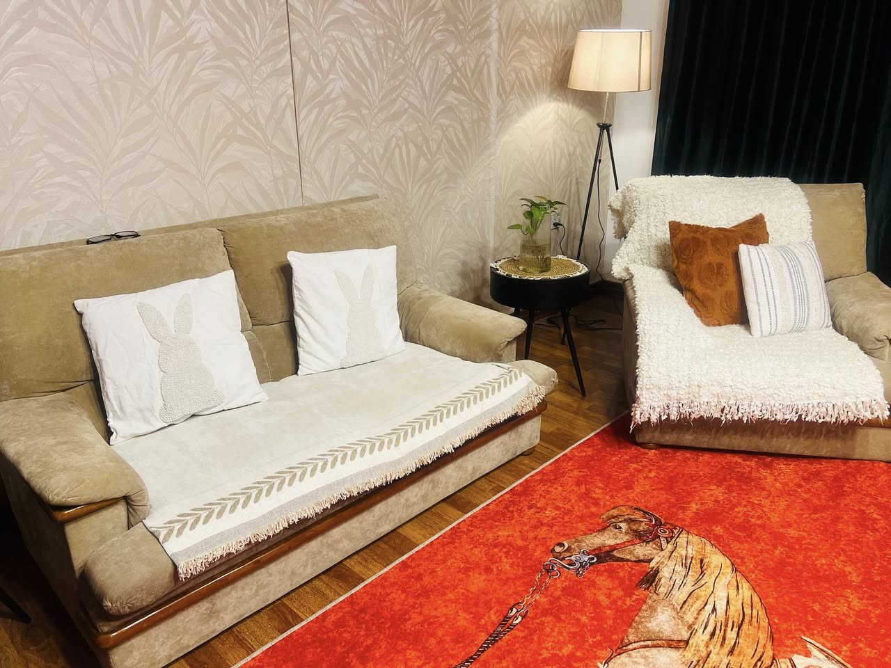 السلام عليكم أغراض للبيع تخم 7 مقاعد لون بيجي ويا طابوريه ونص تخم ٥ مقاعد. وميز بلازما ايكيا أسعارهم مناسبه


**إذا كنت صاحب هذا الإعلان وتريد حذفه لأي سبب، رجاءا أرسل رسالة إلى الدعم الفني**