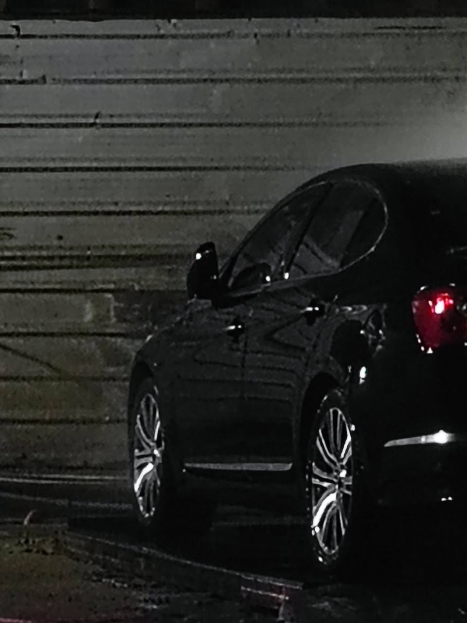 سلام عليكم اخوان كيا كادنزا مديل 2014 وارد امريكي كلين تايتل بدون ضربه بيهه بس هاي المأشر داخل المنشور الخط الاحمر صبغ والازرگ باردات فقط مكينه 6 سلندر 3300 السياره قطعتين تبريد كامره دواره رادارات مري شفط قلاب واشاير ترحيب واشاير بل مري كشنات جلد كهربائيه منضومه زنون ثلجيه شاشه بصمه تشغيل وأبواب حساسات 360 درجه السياره عده الفتحه فقط رقم بغداد المكان كربلاء المقدسة اريد مراوس ب چارجر 12 /13 أو بيع الرقم ***********
