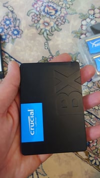 Crucial ٥٠٠GB • Kingchuxing ٢٥٦GB • للبيع سوه