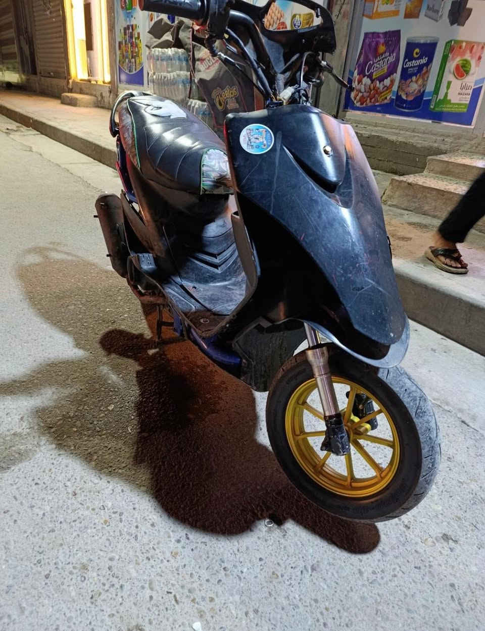 دراجه ماكس مانقصهه شي درجه تخبل مزوده شوفت عينك سعر350 وبيهه مجال***********
