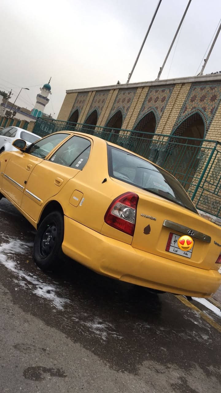 السلام عليكم 
فيرنا 14 بلاديه ممعيوده بيها طخه بسيطه مال دراجه يم قبغ البانزين وبارد بالباب السايق السياره كلش حلوه واحلى من الصور مكينة وكير مكفولات تخم تاير وباتري جديد وسلف مال كوري قبل يومين شديته   شاشه تدعم الاندرويد والكار بلي سنويه ساقطه السعر 80 وبيها مجال للشراي *********** 
المكان بغداد الاعظمية
