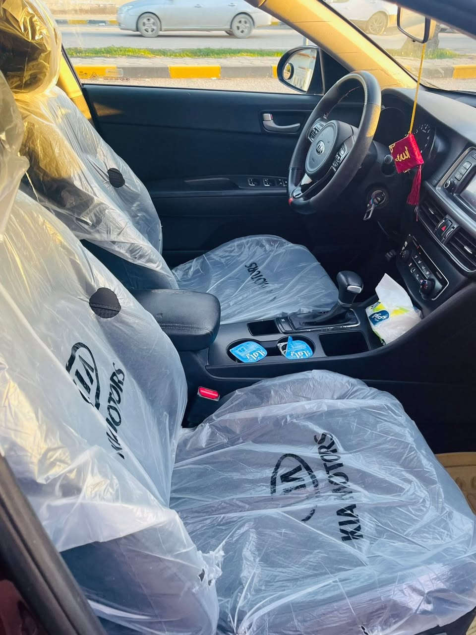 السلام عليكم للبيع
اوبتما موديل 2017
سياره بل عراق كفاله فقط ابمريكه بيه بنيد 
سياره فول وجاهزه على اخر حبايه 
الله شاهد سياره مال طالب يعني مامتعوبه مكان النجف الاشرف 
سعره 125وبيه مجال 
رقم صاحب السياره /***********
ملاحظه مكلف بل نشر اني
