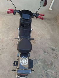 دراجة شحن للبيع خمس بطاريات جديدات دراجة جديدة بعدها السعر 265 الرقم 0...