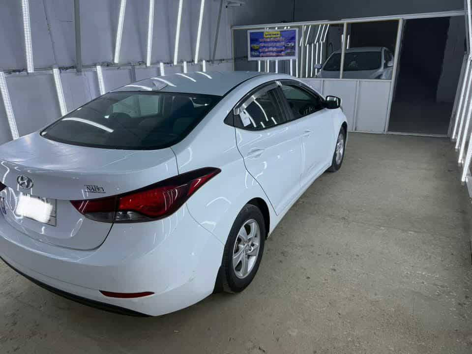 السلام عليكم للبيع النترا وارد أمريكي ضرر جملغ أمامي بدون ارباك بيها صبغ صفحه السعر ١١٠ وبيه مجال رقم ديالى دولي بسمي موديل ٢٠١٥ رقم الهاتف ***********
