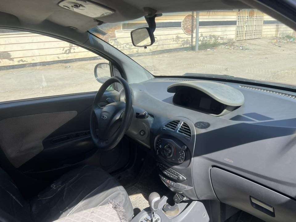 السلام عليكم شيري اكس وان 2014سياره كافله من الصبغ والضربه سياره كامله تبريد وحداديه وكير خير من الله وتخم تاير وكهربياته كله شغاله سنويه 29 تحويل مباشر فقط لستيك ولف مكان السياره حله مركز ***********السعر 45 وبيه مجال
