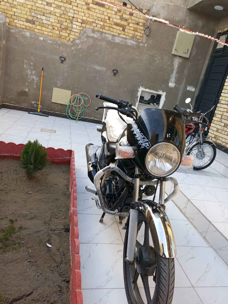 سلام عليكم هيرو موديل 23 كفاله عامه شرط برغي التفيلس ما مفتوح على وضع الشركه كفاله من كلشي اوراق اصوليه بوجهك لترقيم مكاني كوت زين القوس شراي اتصل ***********
