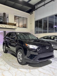 راف فور XLE • ٢٠٢٣ • ٢١ الف مايل