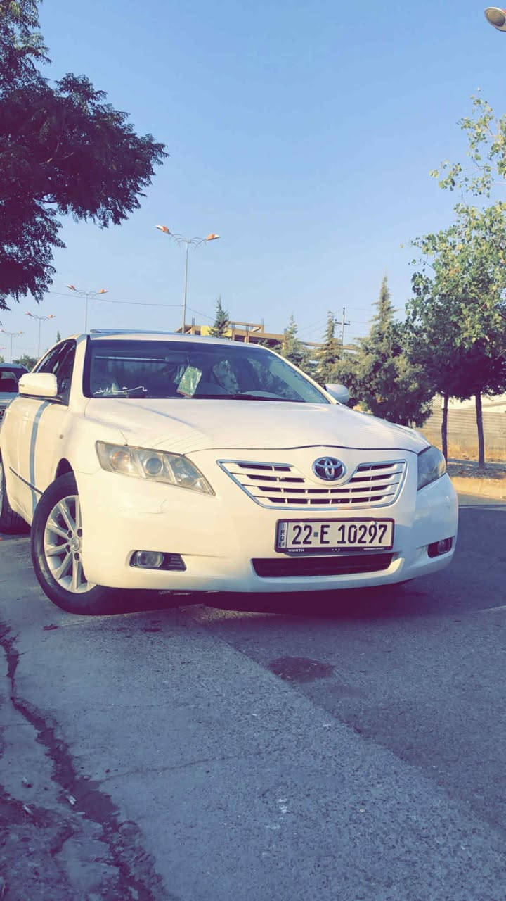 سلام عليكم كامري  موديل 2009 فول موصفات خليجي فتحه سنويه جديد باقي تفاصيل هاي رقمي سعر ١٢٨       ***********
