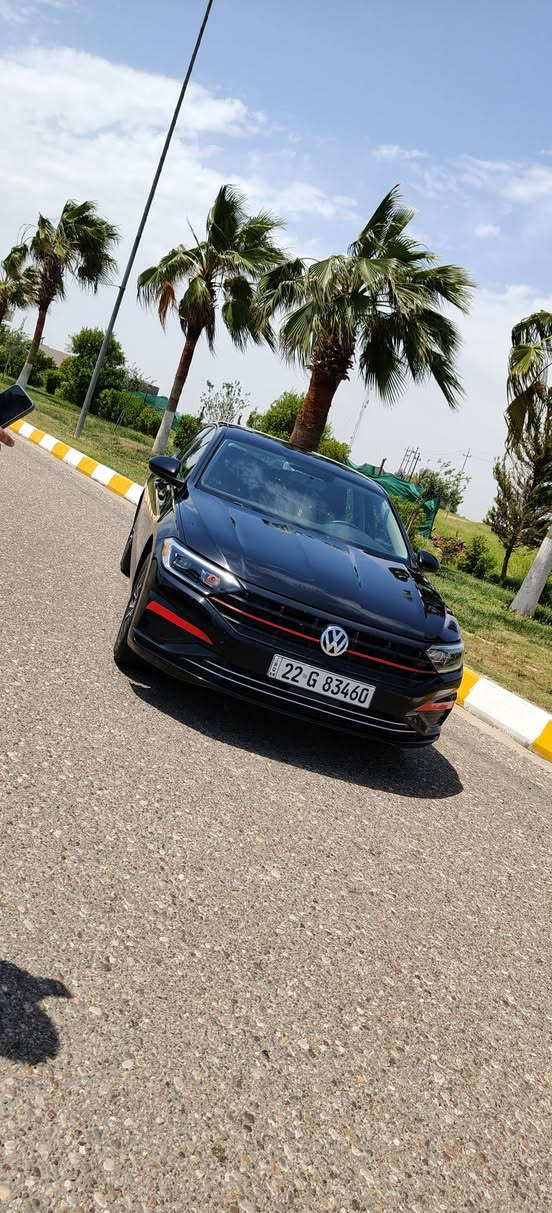 السلام عليكم ورحمة الله وبركاته 🩵
للبيع او مراوس
🇩🇪VW/Jeeta ✈️  🇩🇪فولكس واكن جيتا
سنة الصنع / 2021
اللون / اسود ملكي 👑
مشي السيارة / 77 mil
رقم السيارة / اربيل الجديد باسمي  ✅
وارد / امريكي ✅
حجم المحرك / 1.4 تيربو المرغوبه🚀
تبريد / ثلج ❄️
فئة السيارة / S
المواصفات-
1-ويل كب
2-بك لايت لد  
3-بلاجكتورات زينون
4-شاشة
5-كامرة
6-رادار امامي
7-لايت امامي شركة
8-توقف ذاتي
9-شاشة اعطال
10-مانع انزلاق
11-نضام Eco+Sport
12-مثبت سعره⌛
ضرر السيارة (ربع بونيد +ربع جامرلغ سكن .بشرط بدون دواخل وبدون شواصي .ايرباك دشبول وراجع سيتم.. 🔥ملاحضه🔥 صوره الحادث مرفق مع المنشور)
مكان السيارة ( كركوك)
سعر135$
الارقام -
***********
***********
