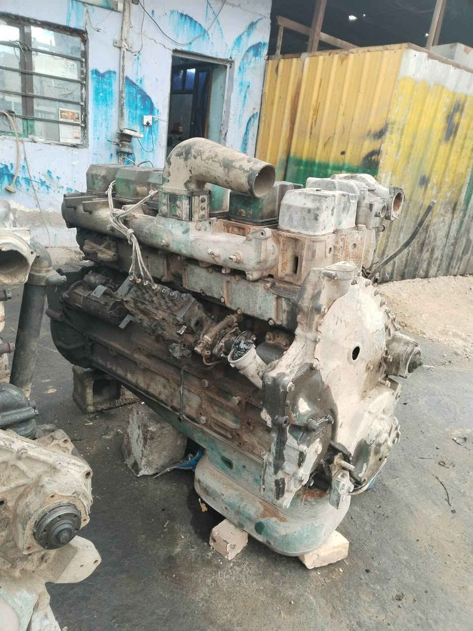 السلام عليكم
للبيع محركات فالفو D16 عدد اثنين
اول وحده كرنك استندر بس السلندر مفطور
والثانيه كرنك استندر فاره يطغ
وبيهن نواقص
سعرهن اثنينهن ١٣ ورقة بيهن مجال للشراي
الاتصال ***********
مكان المحركات الدوره ابو دشير
